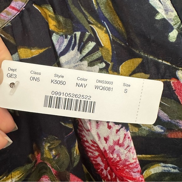 NWT J.Crew Navy Floral Swim Beach Tunic Cover Up Blouse Lightweight Cotton Sz S - Picture 6 of 7